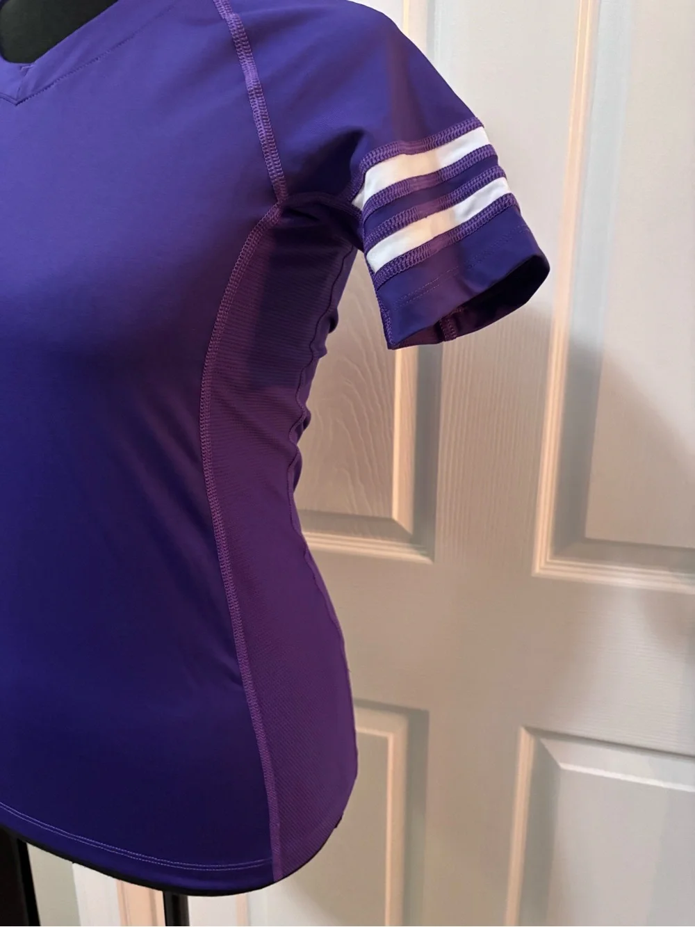 Nike Women’s Purple Short-Sleeve Volleyball Jersey